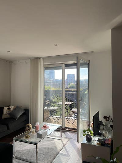 En-suite room available Main Photo