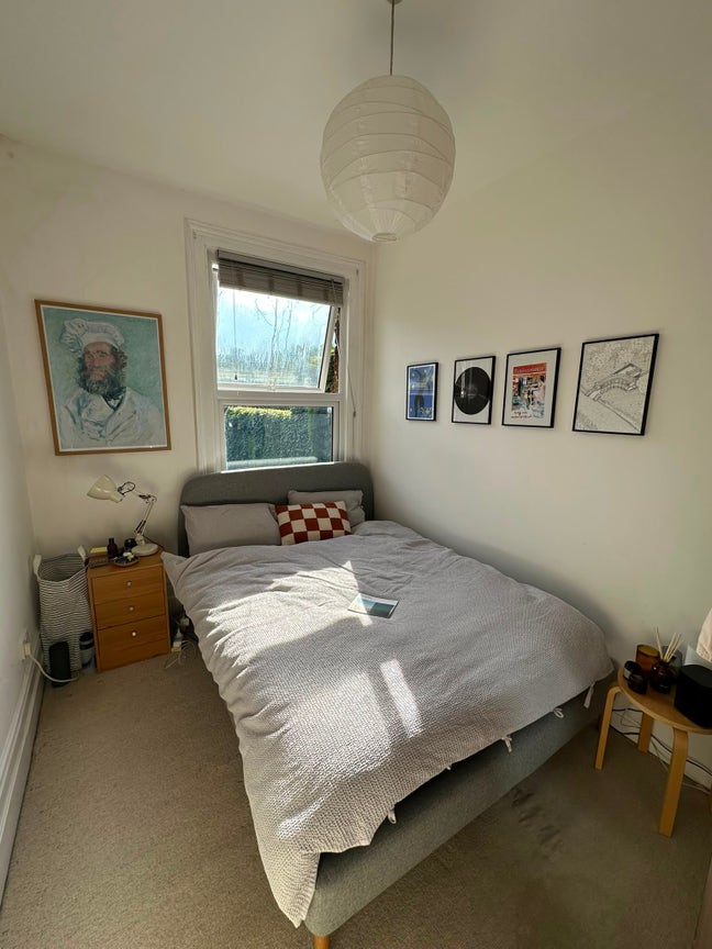 Double room available in Chiswick  Main Photo