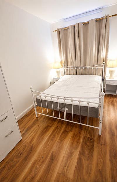 Double Room is available for rent in - UB3 5NA Main Photo