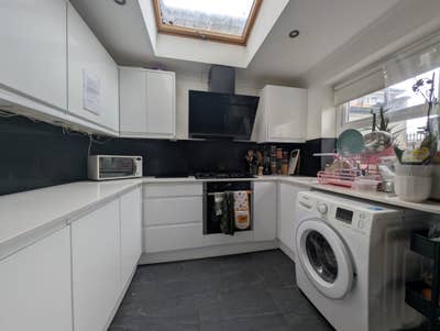 Large double room Stratford  Main Photo