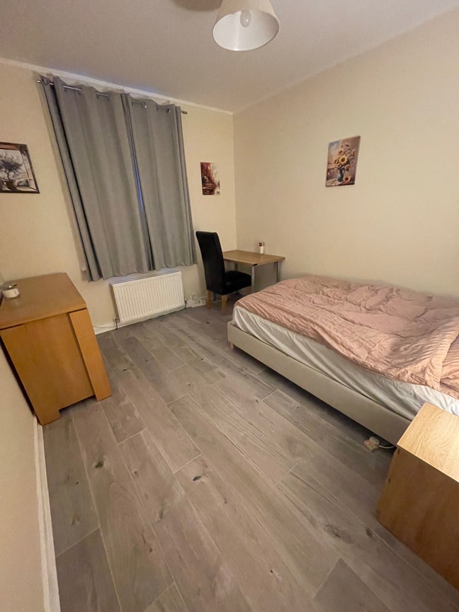 Room to rent Colinton / Oxgangs area  Main Photo