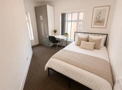 🎉Luxury Rooms - Move in August !! #Ppp Main Photo