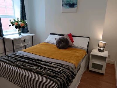 Spacious House-Share Close to South Gosforth Metro Main Photo