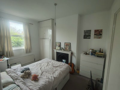 Double Room for Rent in Shep Bush W12 Main Photo