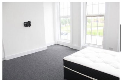 Room available in Student House Main Photo