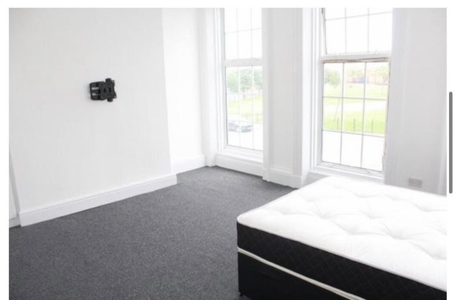 Room available in Student House Main Photo