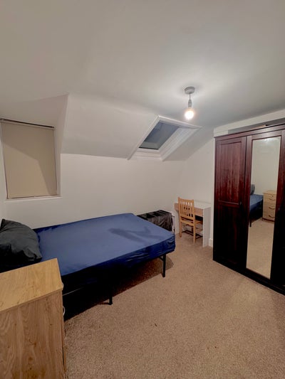 Double Room - Lewisham Main Photo