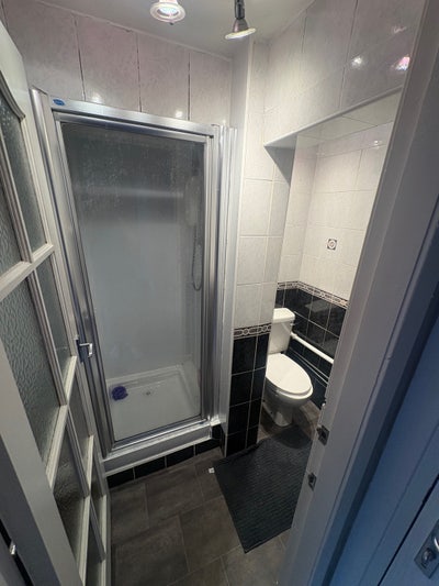 Small single room right next to haymarket  Main Photo