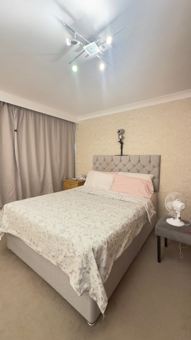 Double Room for Rent Main Photo