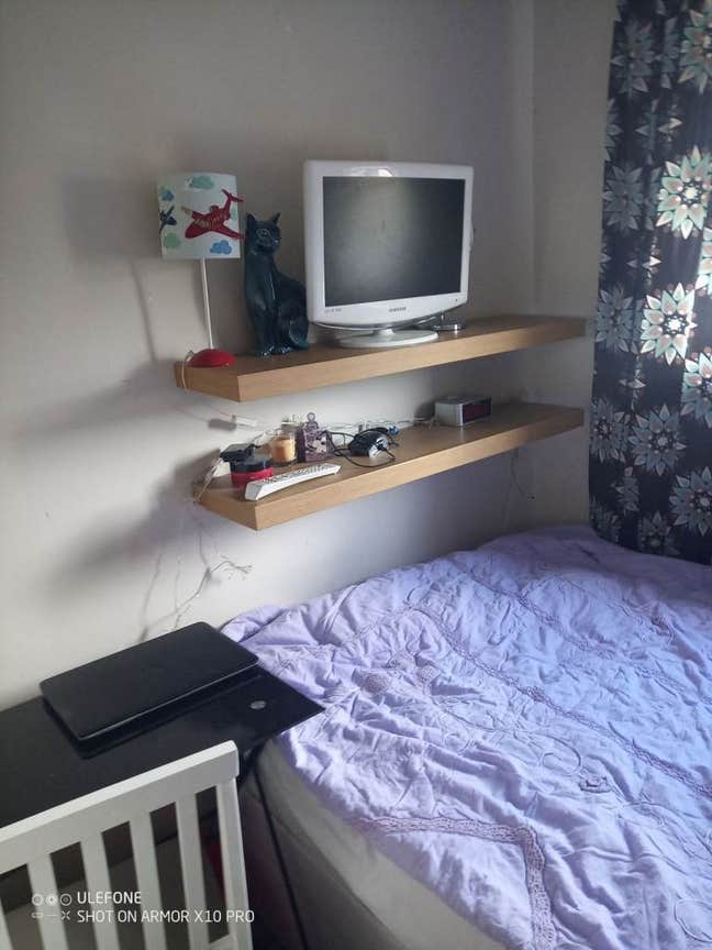 Small Room to Let Nailsea Main Photo