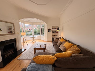 Double bedroom with en suite Main Photo