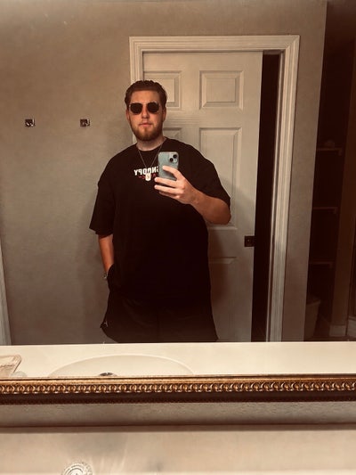 Looking for a place to Live in London/ buddy up Main Photo