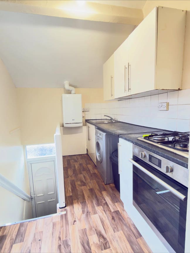3 Bedroom Flat | Hartington Street | S109 Main Photo