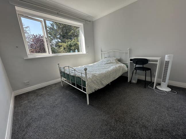 Spacious Double Room  Main Photo