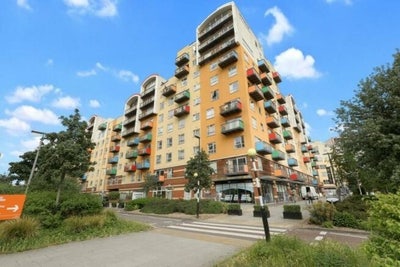 3 Beautiful Double Rooms in North Greenwich Main Photo