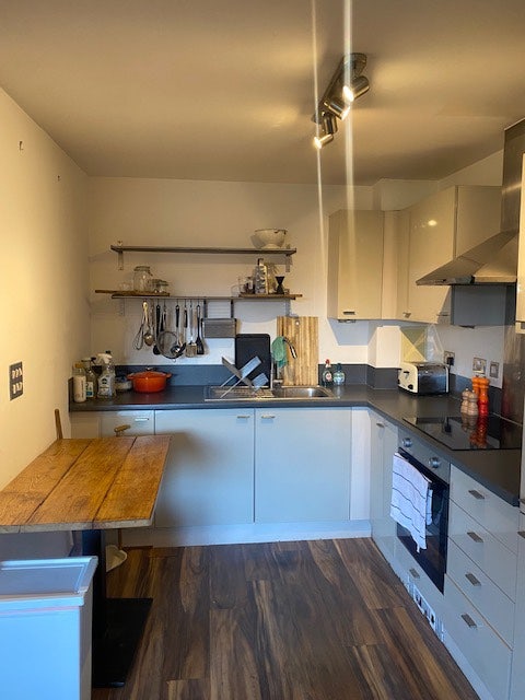 Double room in Leyton  Main Photo