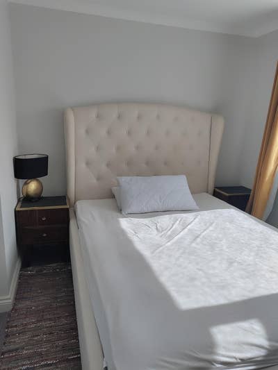 Luxurious Room in a Spacious and Peaceful Home. Main Photo