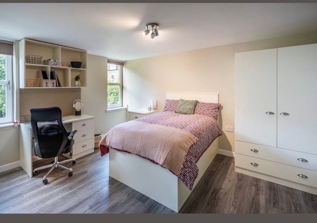 En-suite room available from September 2026 Main Photo