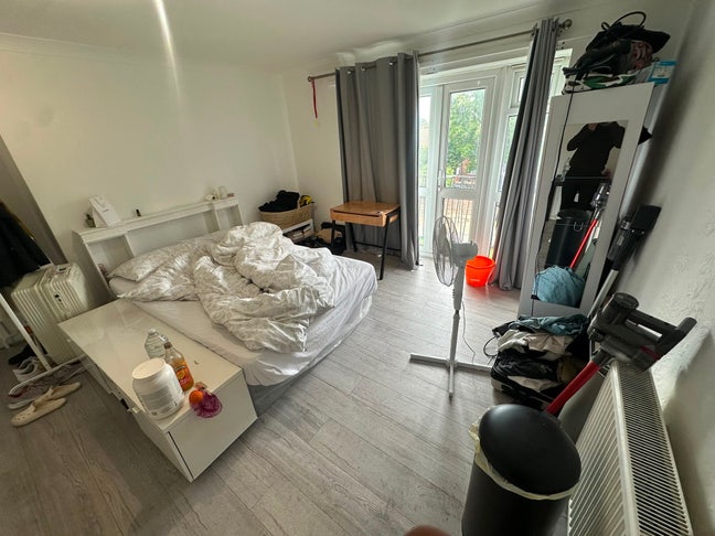 ***Brand New Delux Double Room in Stratford*** Main Photo
