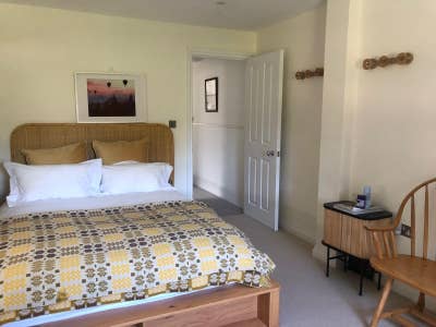 Looking for weekday lodger in family home Main Photo