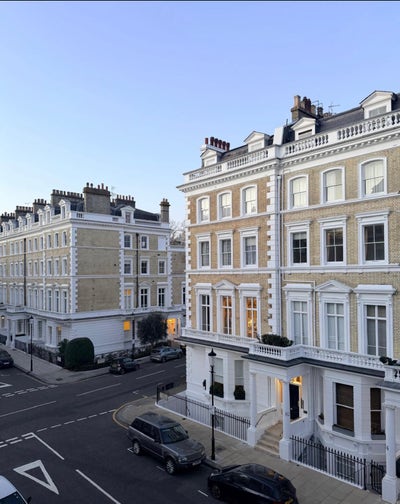 One bed flat in South Kensington available  Main Photo