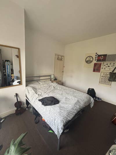 Room in West Didsbury Main Photo