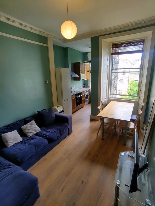 4 Bed flat - Morningside, &pound;2800/month Main Photo