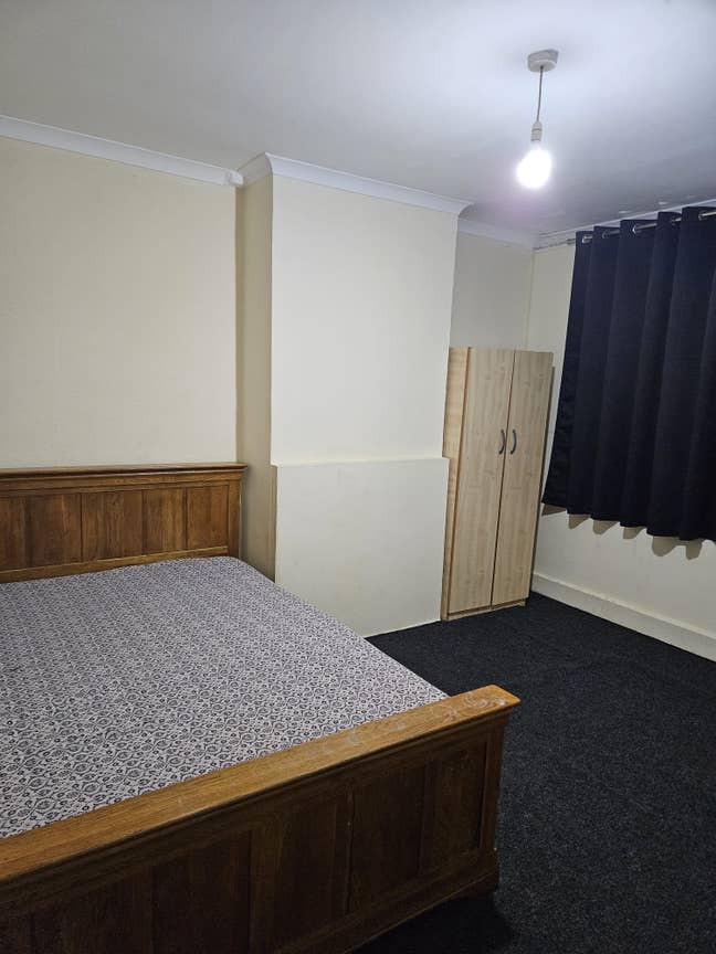  ,Species Double-room And  Separate Bathroom , Main Photo