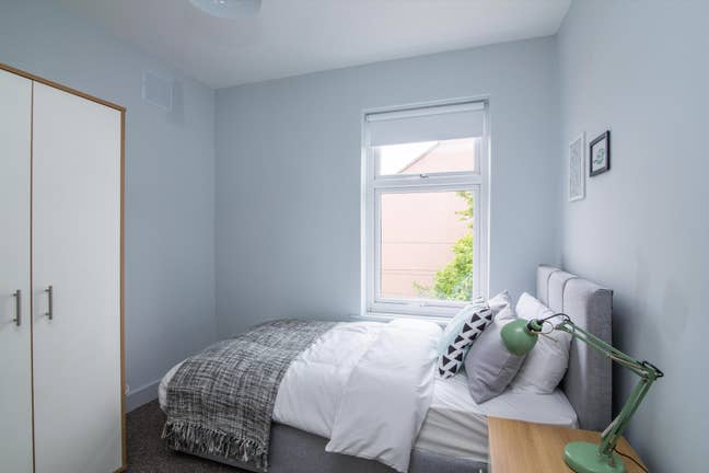 Room to rent on Garden Lane - All bills incuded!  Main Photo