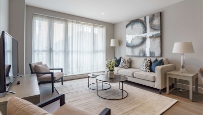 Circus Apartments Main Photo