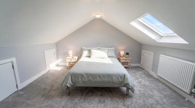 Beautiful 4 Bed Cottage Home | Highfield SO17  Main Photo