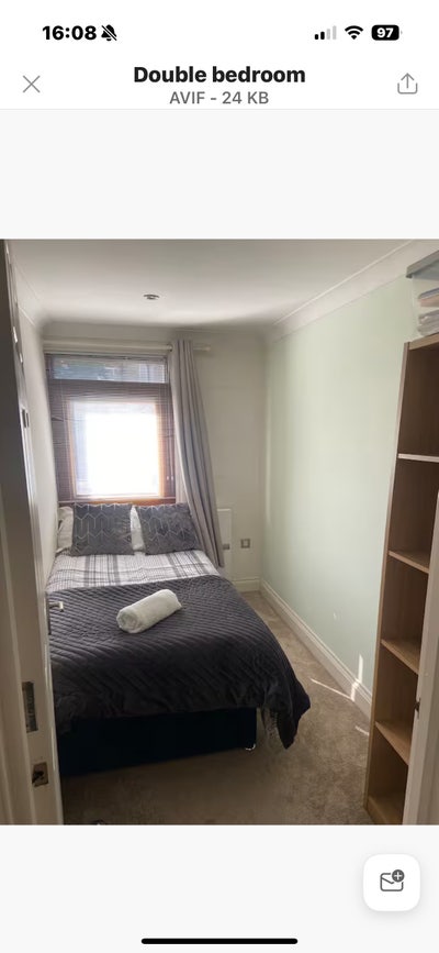 Luxury bedroom in grade 2 listed building   Main Photo
