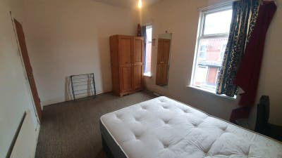 Rooms, Bills Included, Near Oxford Rd,  Transport  Main Photo