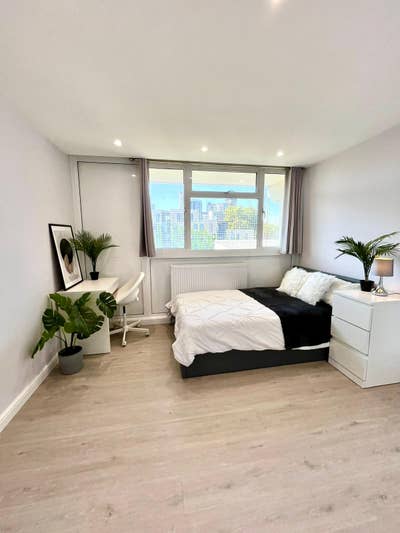3 Panoramic Stylish Rooms near London Bridge Main Photo