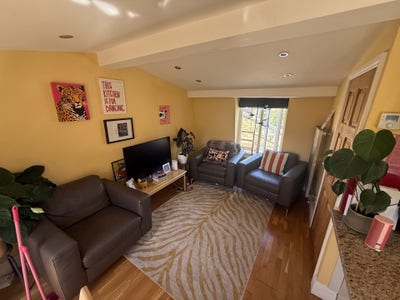 Bright and Spacious 3 Bedroom near Kings X! Main Photo