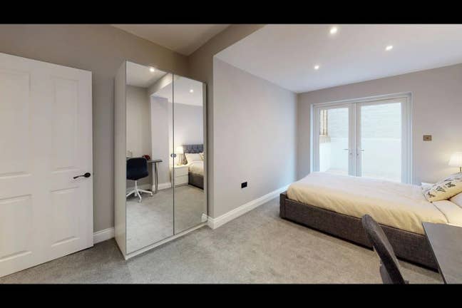 🏡2-Bedroom Flat in Hammersmith, W6 🏡 Main Photo