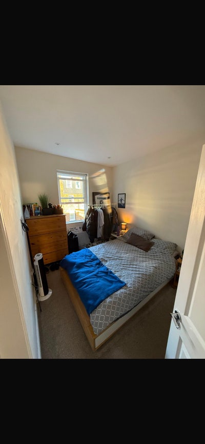 Great double room available in Shepherds Bush Main Photo