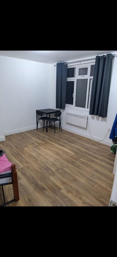 Newly Refurbished Loft to Rent Main Photo