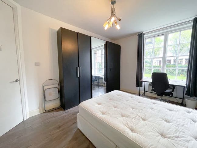 Great St.John's Wood Double Room Main Photo