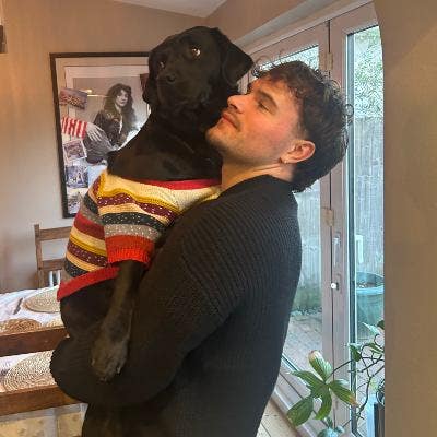 Looking for single/double bedroom, or to Buddy  :) Main Photo