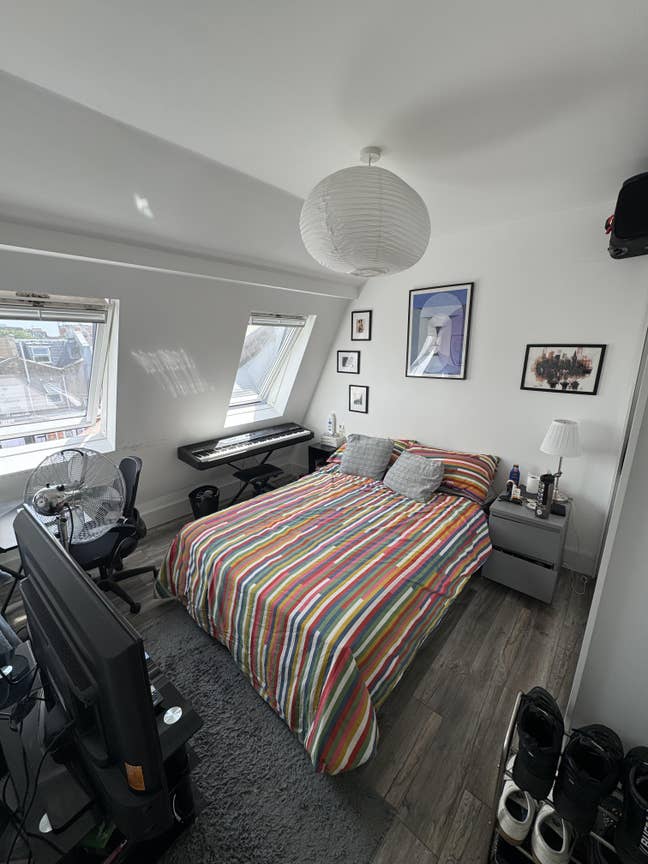 Beautiful Flat With Great Connections Main Photo