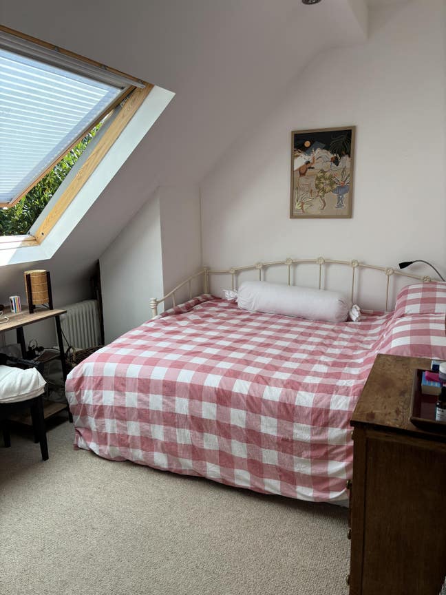 Double Room in Friendly Family Home - Kemptown Main Photo