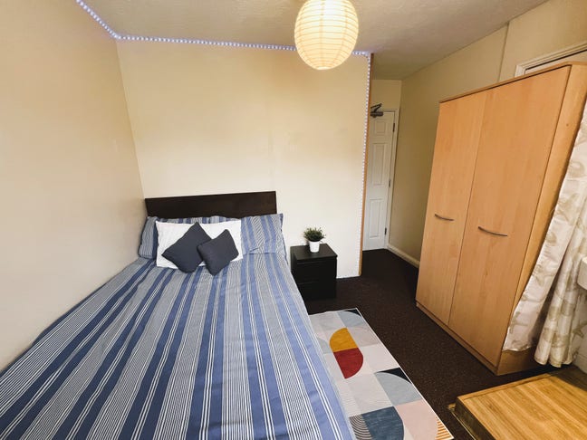 En-Suite Double Room For Students  Main Photo