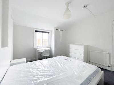 Fantastic Value Room in Paddington redy now  Main Photo