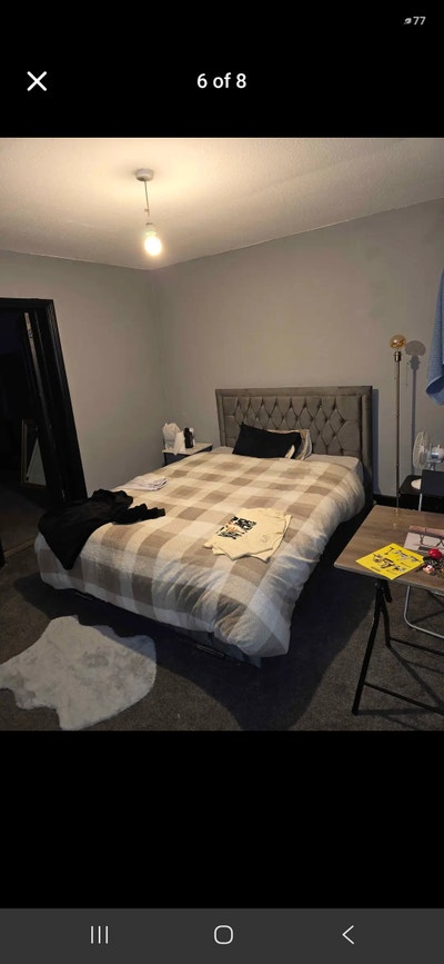 1 Large double rooms for rent Main Photo