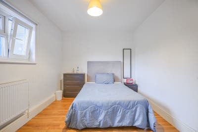  2 Big Room 🪟 Triple Window 🌿 Near London Fields Main Photo