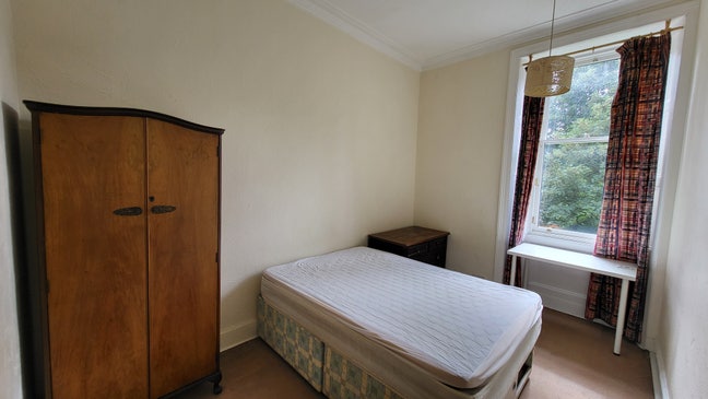 Double room in Marchmont Main Photo