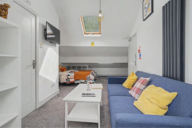 Premium En-suite Rooms BL1 | All Bills Included Main Photo
