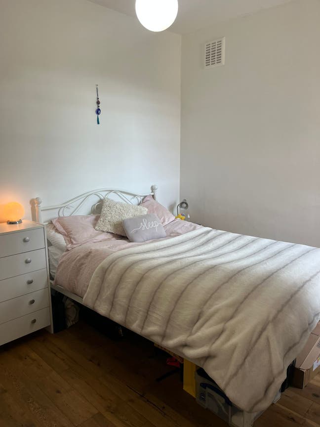Islington - Furnished room in amazing flatshare! Main Photo