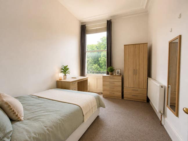 Beautiful rooms, shared house in South Cliff Main Photo